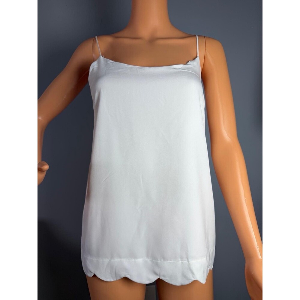 The Limited Cami Tank Top Womens Medium M White Scallop Trim Layering New Tags.
